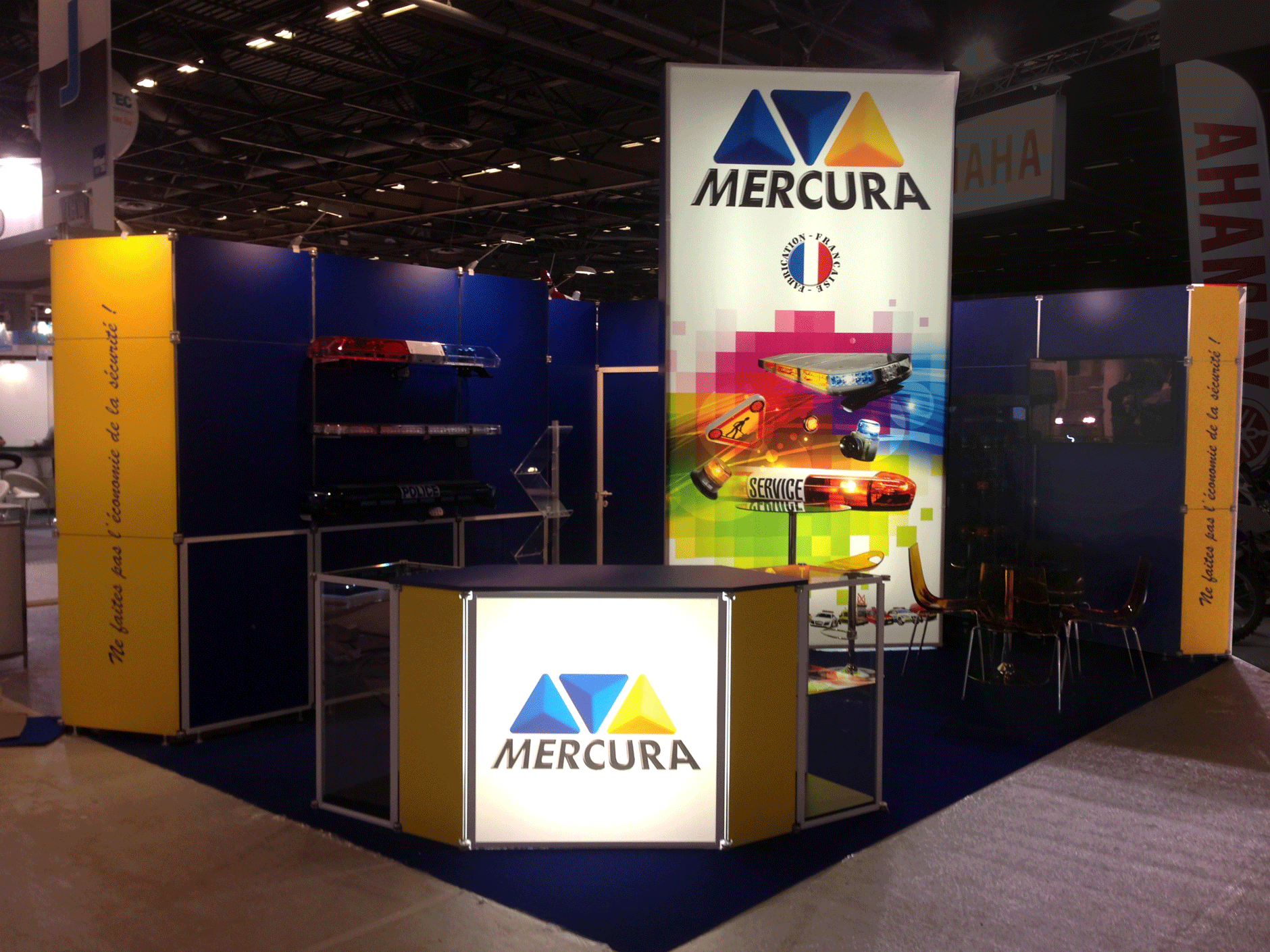 Stand Mercura en système modulaire remontable reconfigurableStand Mercura en système modulaire remontable reconfigurable